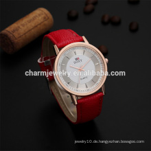 Heiße verkaufende personifizierte einfache Art- und Weisequarz-Armbanduhr SOXY009